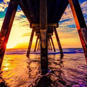 Nilkamal Dining Table Set